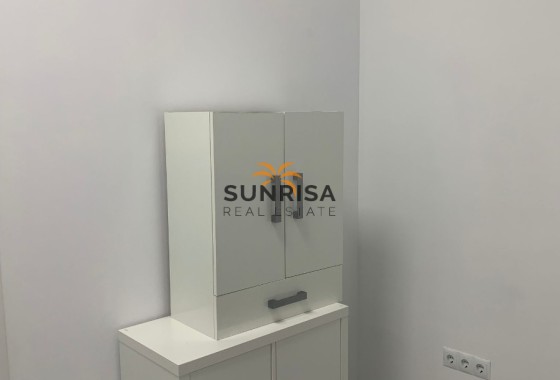 Locaux commerciaux · Revente - Orihuela Costa · La Zenia · Alicante · Espagne