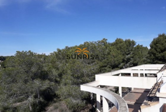 Local comercial · Reventa - Pilar de la Horadada · Pinar de Campoverde · Alicante · España