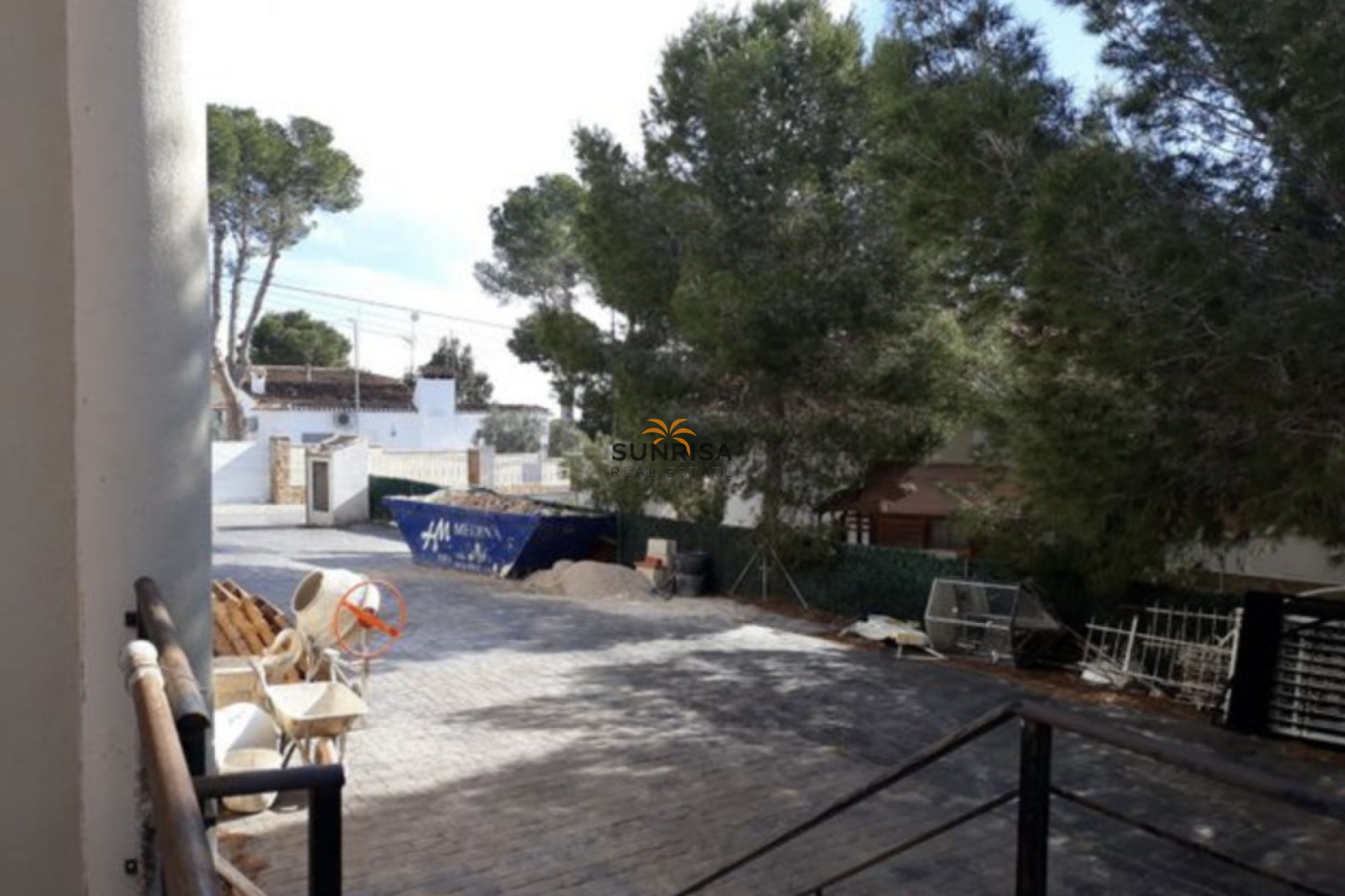 Reventa - Local comercial - Pilar de la Horadada