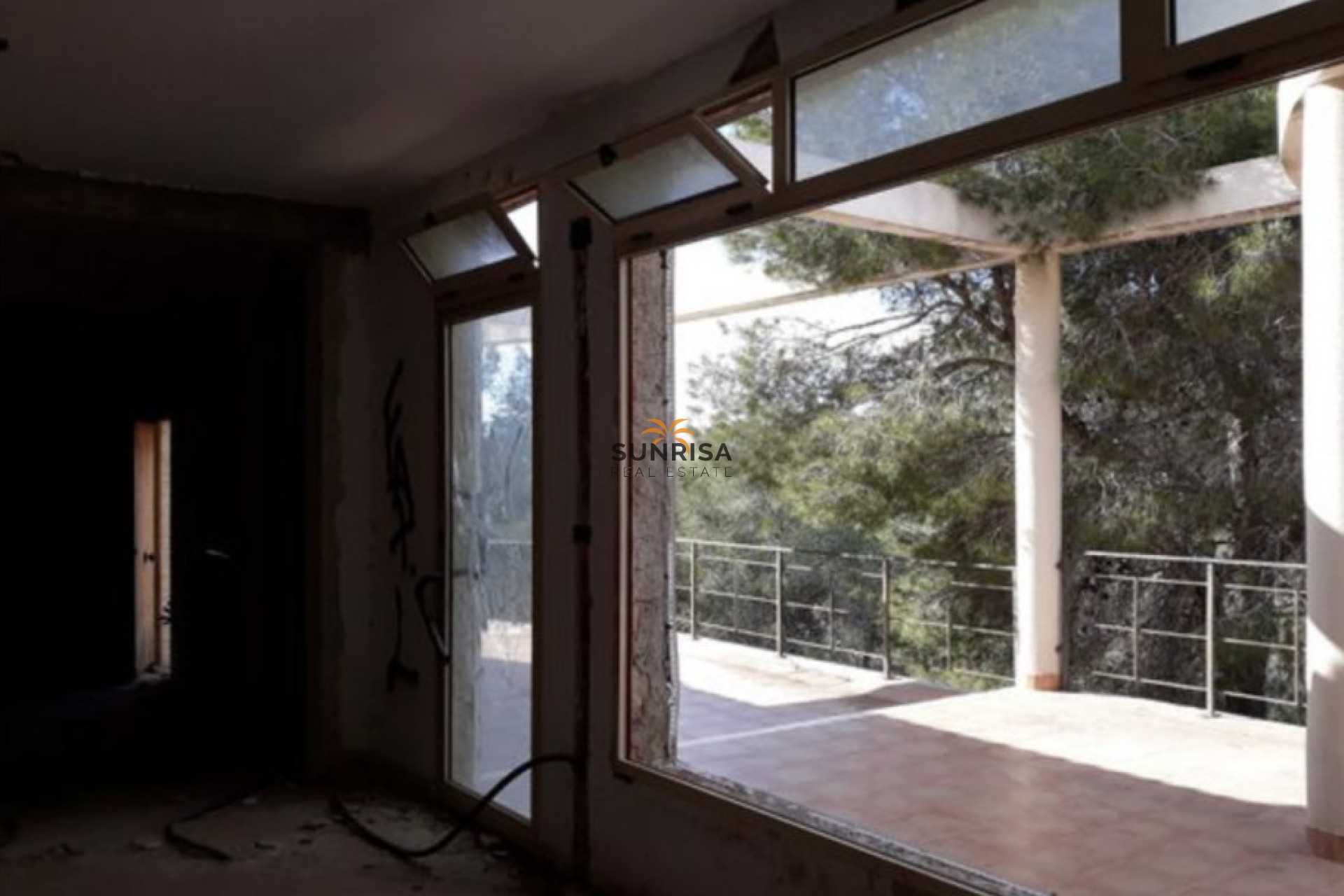 Reventa - Local comercial - Pilar de la Horadada