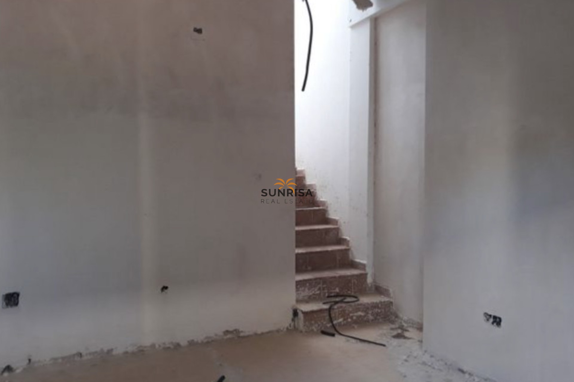 Reventa - Local comercial - Pilar de la Horadada