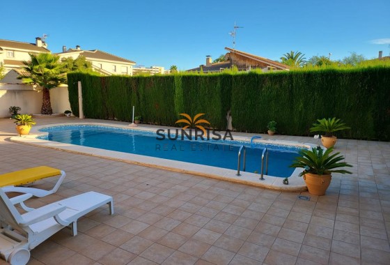 Villa · Revente - Orihuela Costa · Playa Flamenca · Alicante · Espagne