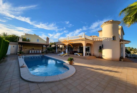 Villa · Revente - Orihuela Costa · Playa Flamenca · Alicante · Espagne