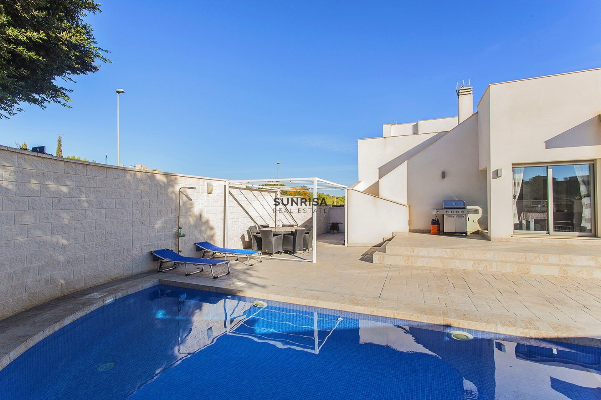Revente - Villa - San Miguel de Salinas