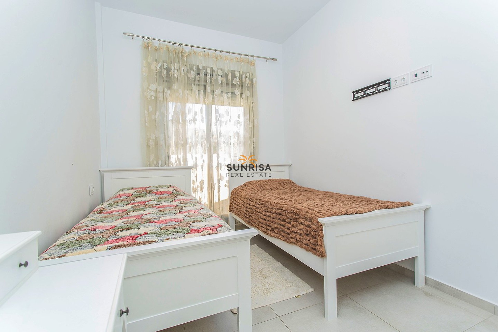 Revente - Villa - San Miguel de Salinas