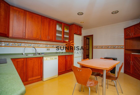 Appartement · Revente - Torrevieja · Centro · Alicante · Espagne