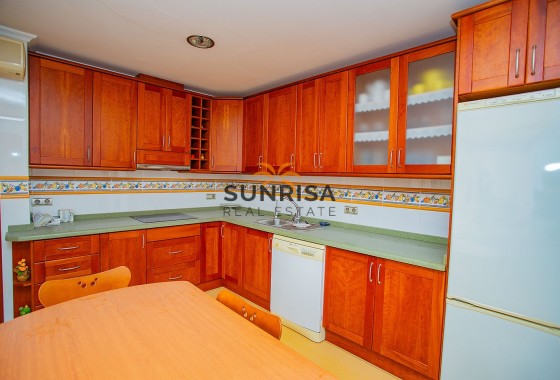 Appartement · Revente - Torrevieja · Centro · Alicante · Espagne