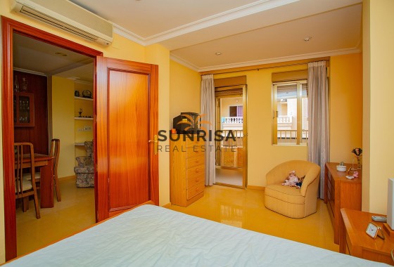 Appartement · Revente - Torrevieja · Centro · Alicante · Espagne