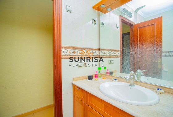 Appartement · Revente - Torrevieja · Centro · Alicante · Espagne