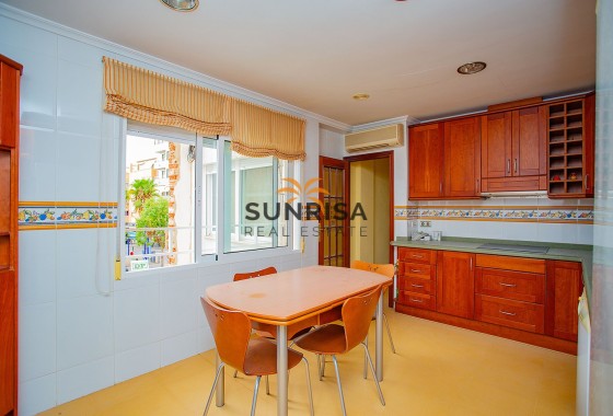 Appartement · Revente - Torrevieja · Centro · Alicante · Espagne