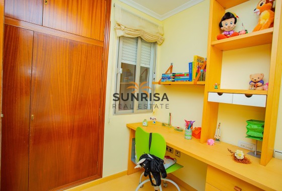 Appartement · Revente - Torrevieja · Centro · Alicante · Espagne