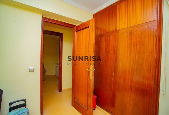 Appartement · Revente - Torrevieja · Centro · Alicante · Espagne