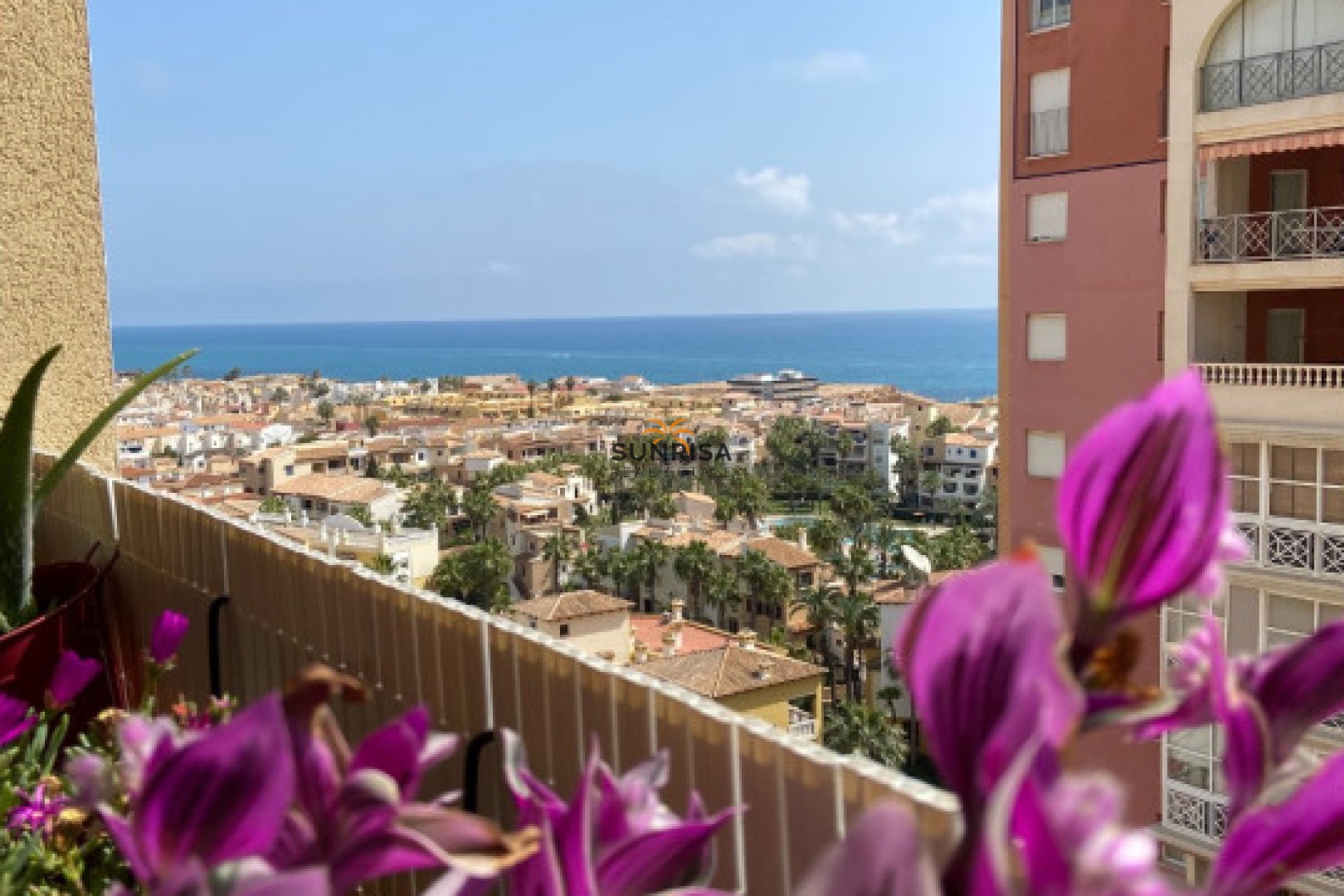 Resale - Apartment - Torrevieja