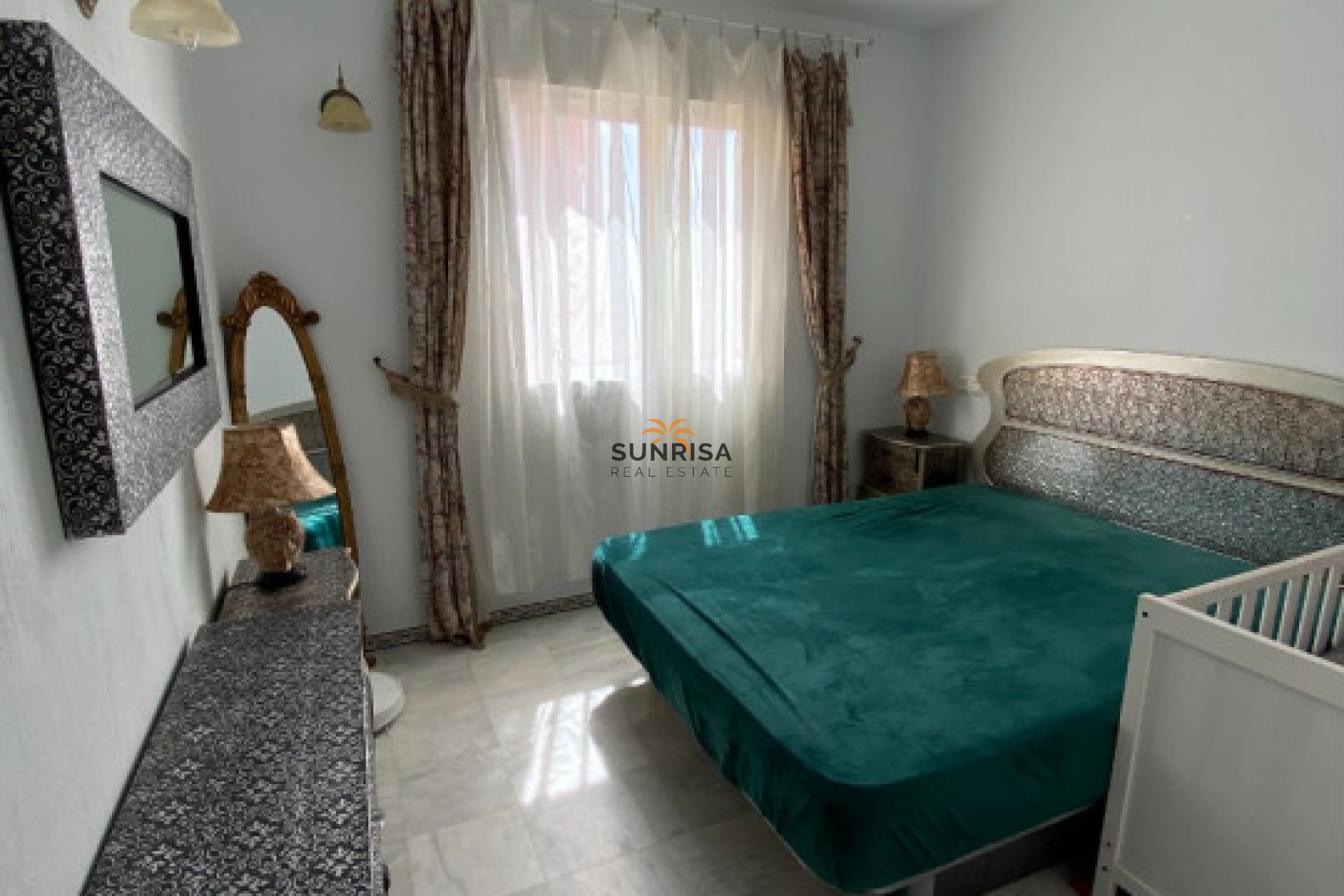 Resale - Apartment - Torrevieja