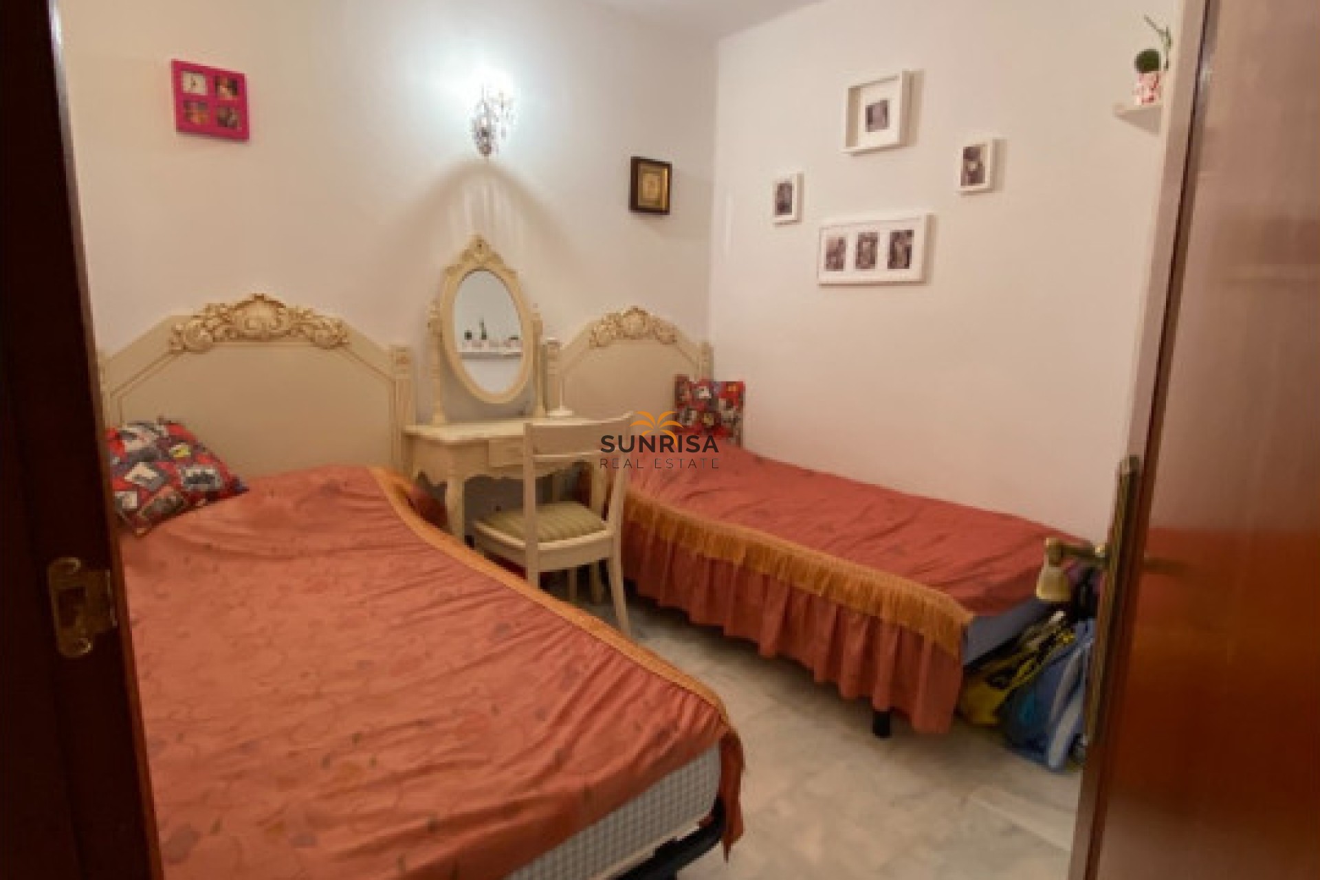 Resale - Apartment - Torrevieja