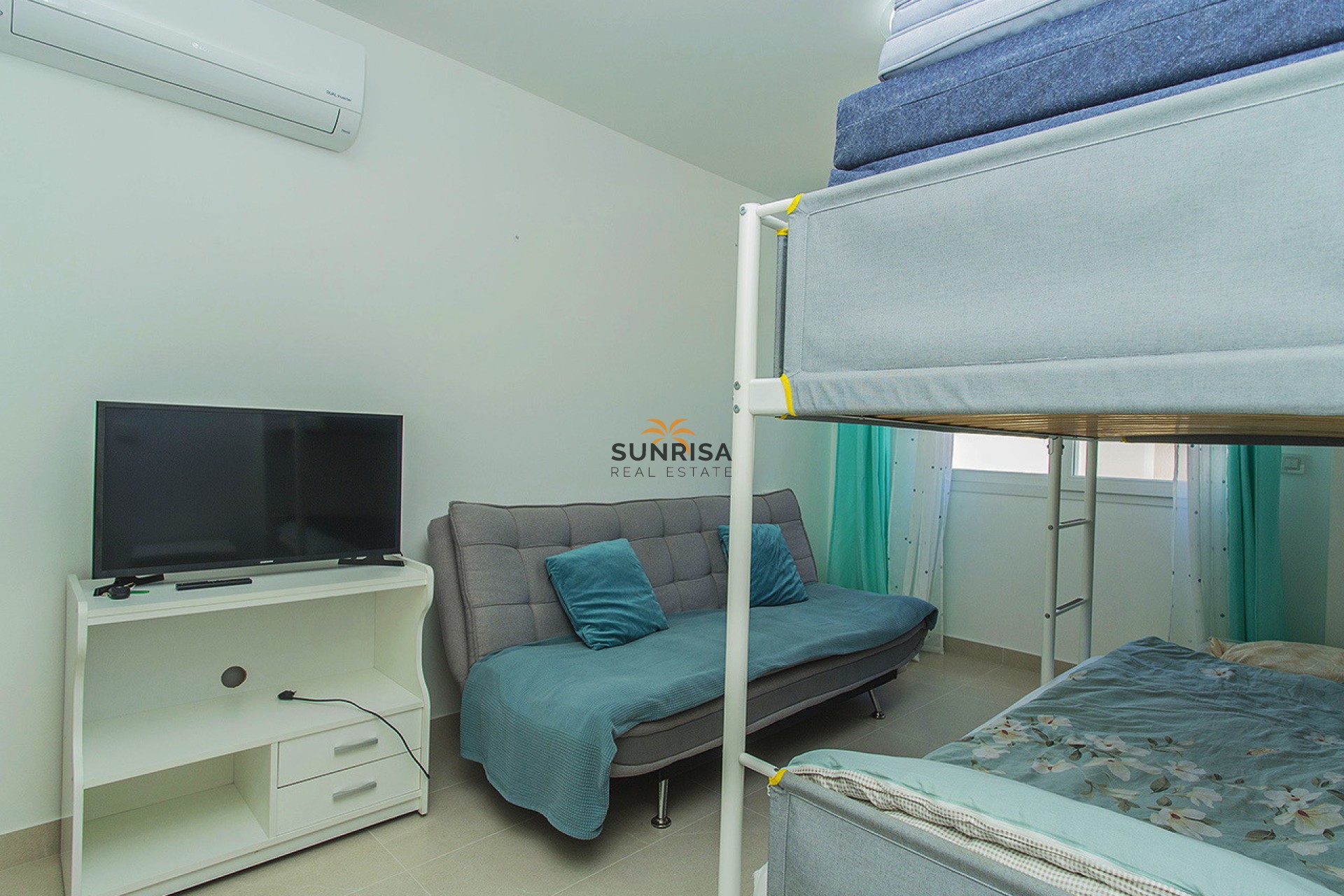 Reventa - Villa - Torrevieja