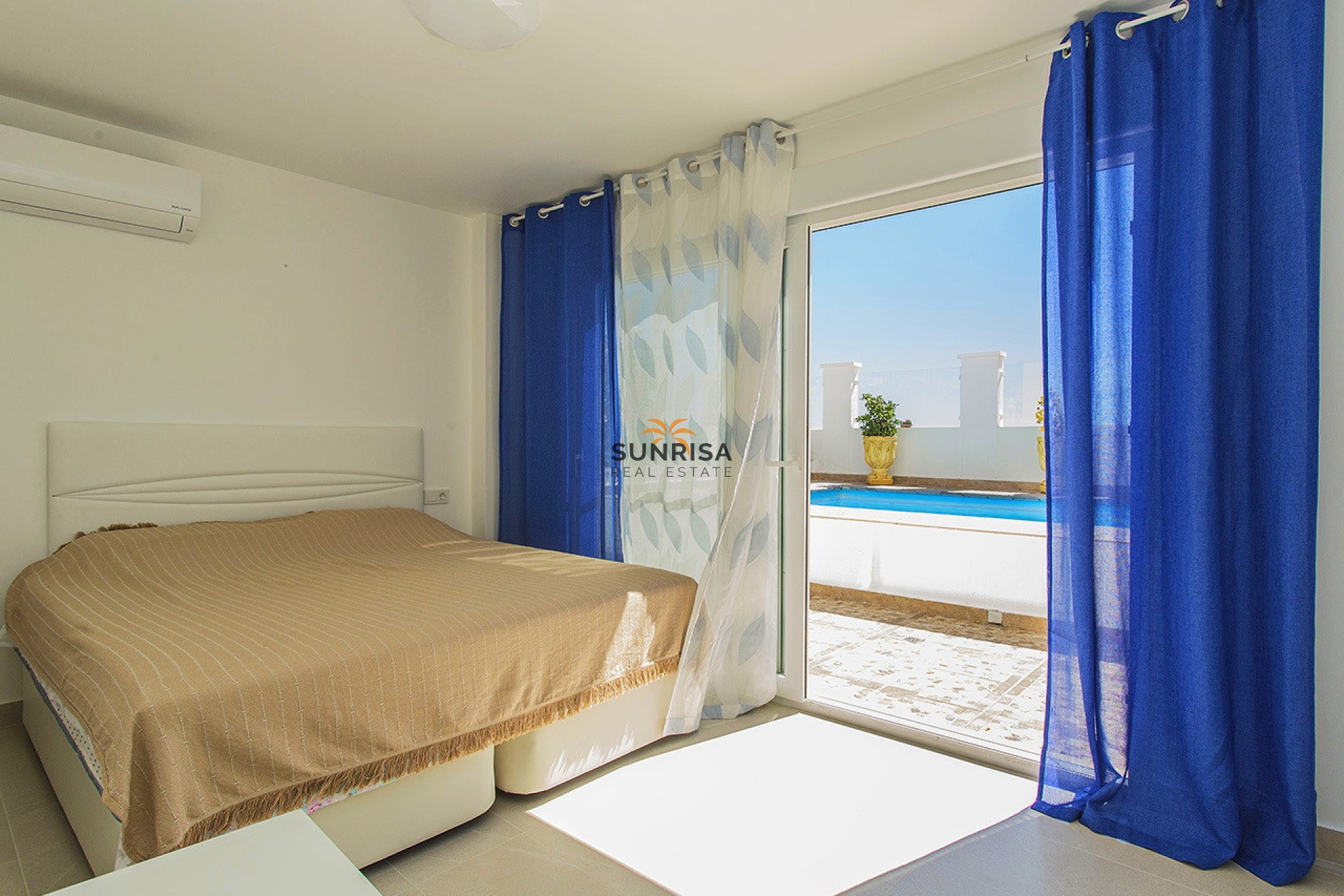 Reventa - Villa - Torrevieja