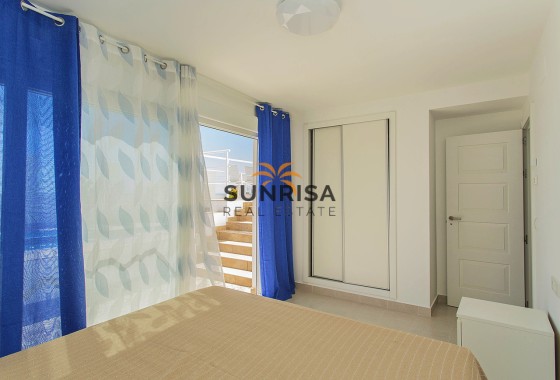Villa · Revente - Torrevieja · PLAYA DE LA MATA · Alicante · Espagne