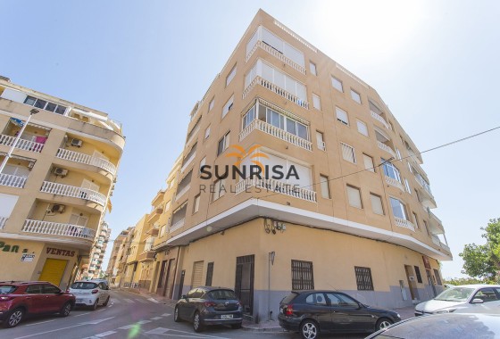 Locaux commerciaux · Revente - La Mata · Alicante · Espagne