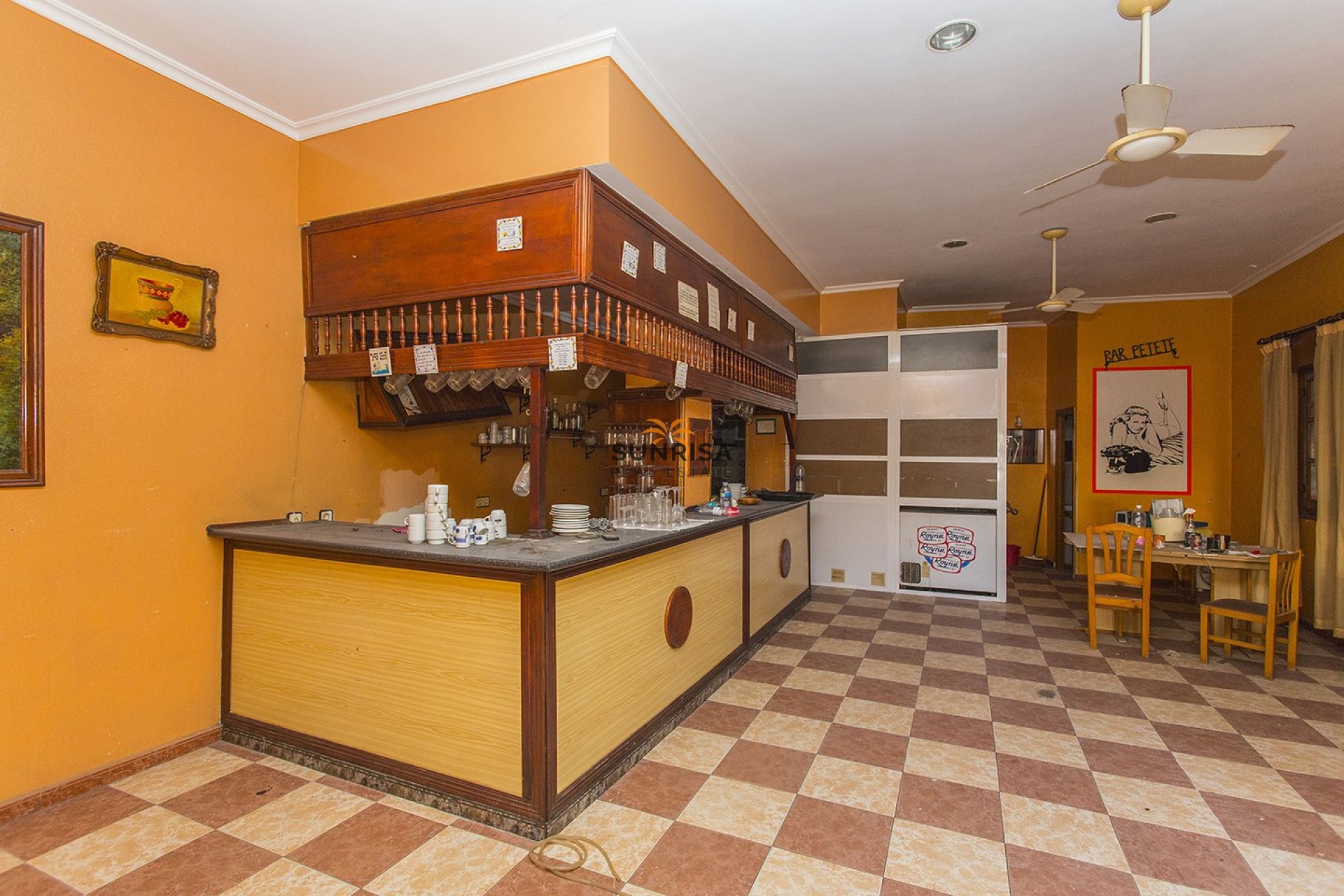 Resale - Commercial premises - La Mata