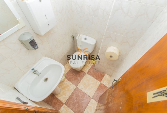 Locaux commerciaux · Revente - La Mata · Alicante · Espagne