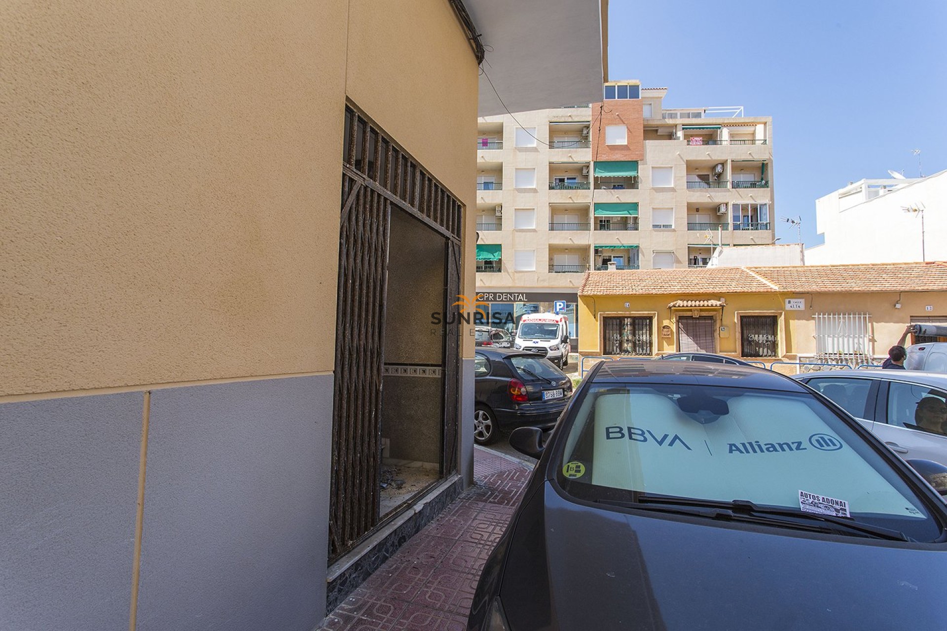 Resale - Commercial premises - La Mata