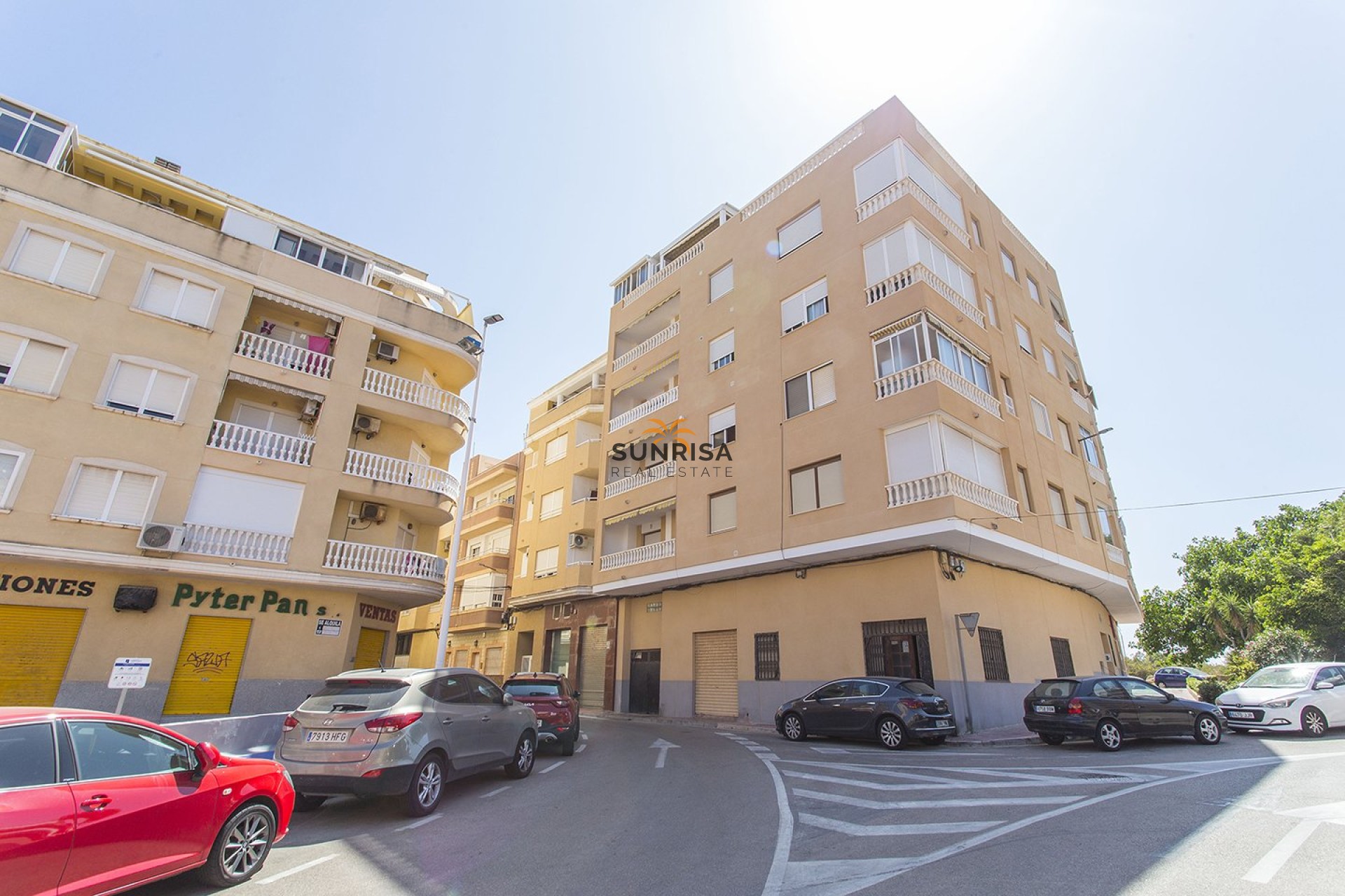 Resale - Commercial premises - La Mata