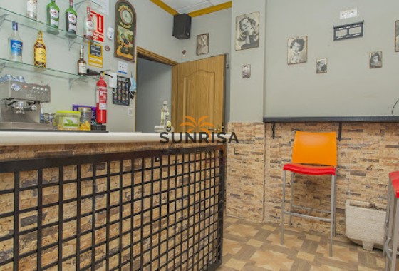 Locaux commerciaux · Revente - Torrevieja · Centro · Alicante · Espagne