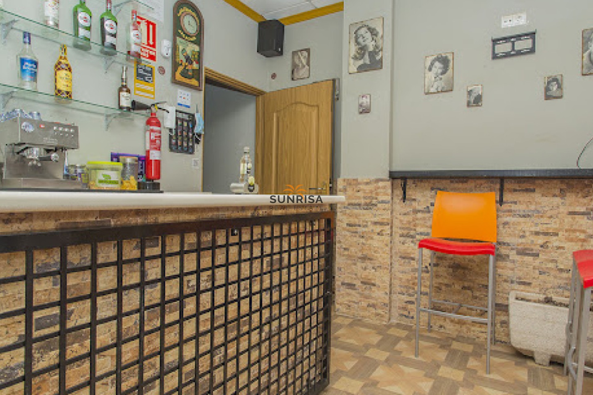 Revente - Locaux commerciaux - Torrevieja