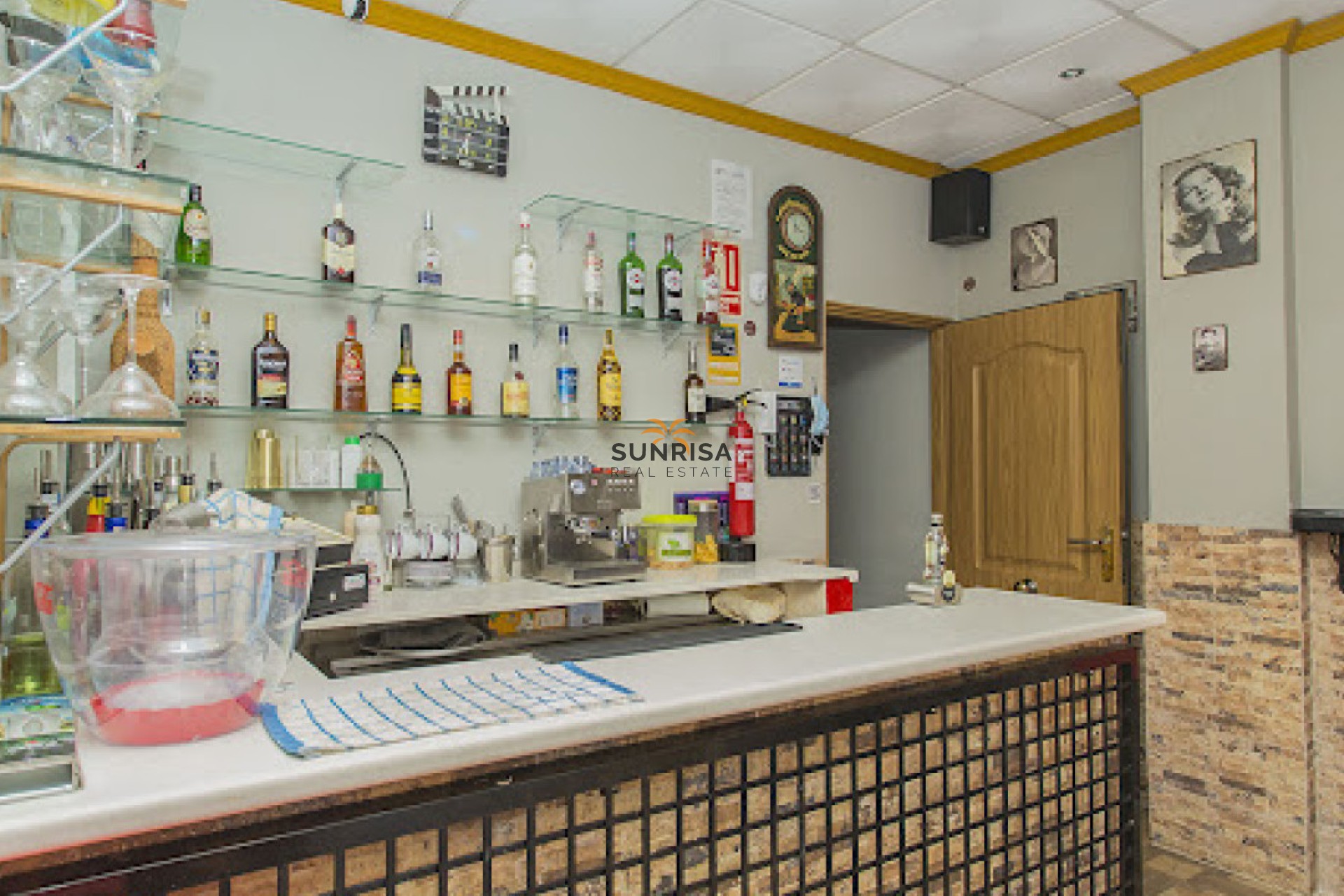 Revente - Locaux commerciaux - Torrevieja