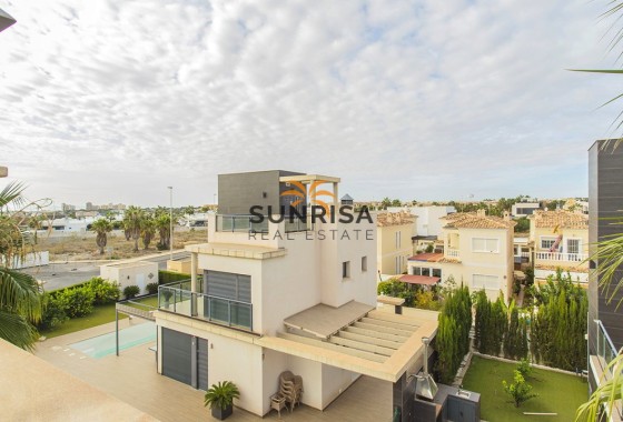 Villa · Revente - Orihuela Costa · Lomas de Cabo Roig · Alicante · Espagne