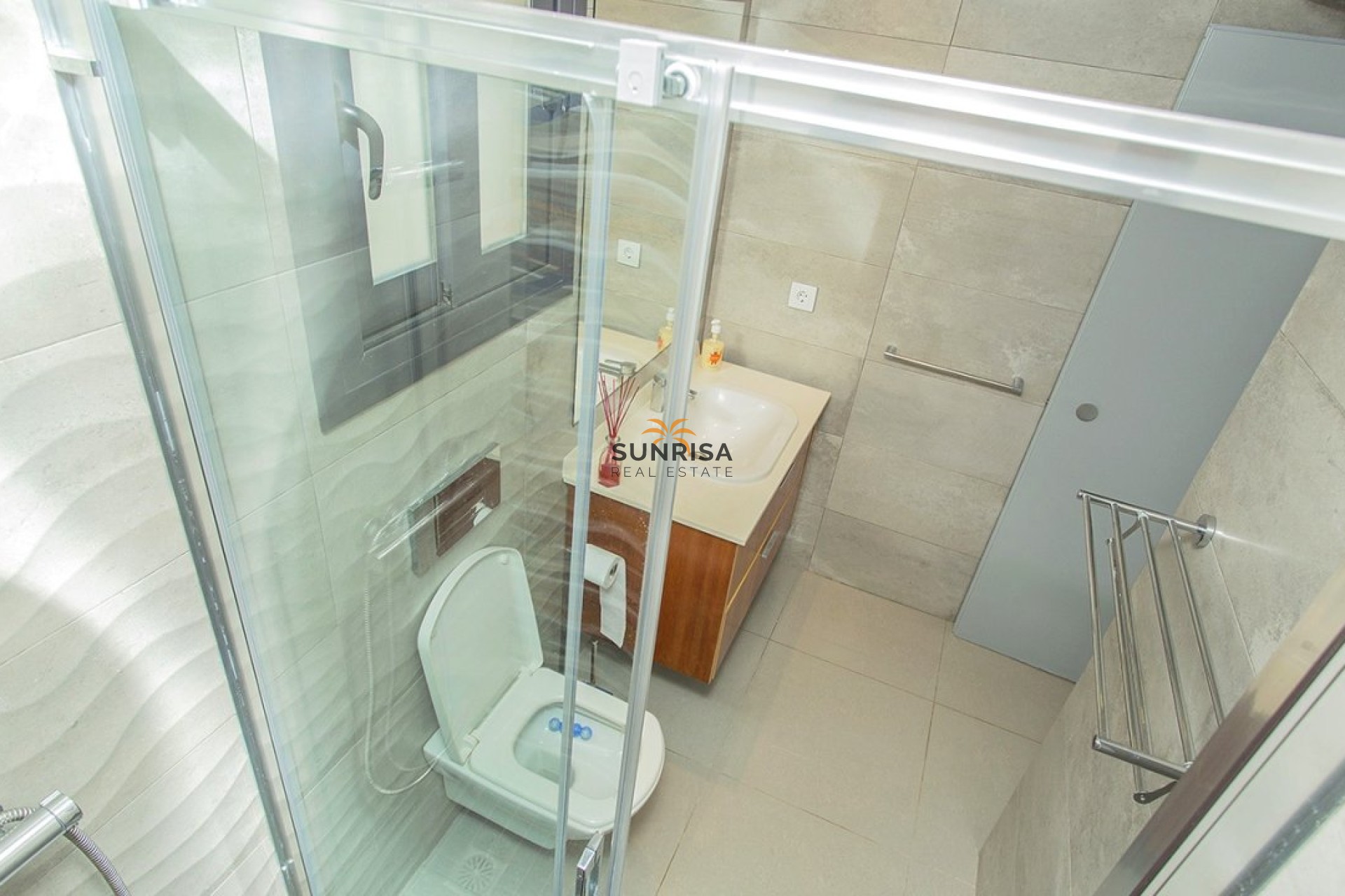 Resale - Villa - Orihuela Costa