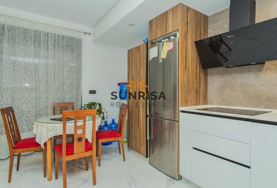 Appartement · Revente - Torrevieja · Centro · Alicante · Espagne