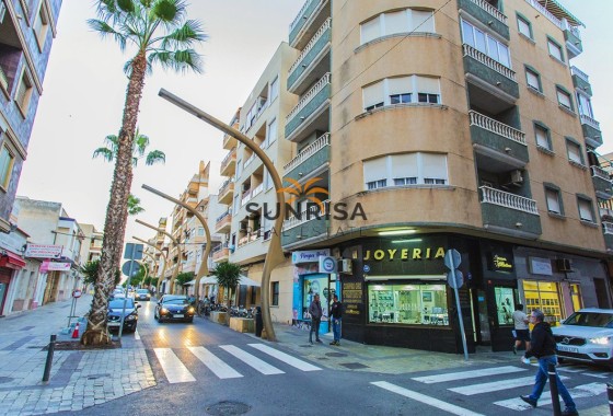 Appartement · Revente - Torrevieja · Centro · Alicante · Espagne