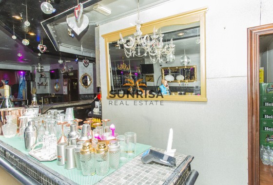 Locaux commerciaux · Revente - Torrevieja · Curva del Palangre · Alicante · Espagne