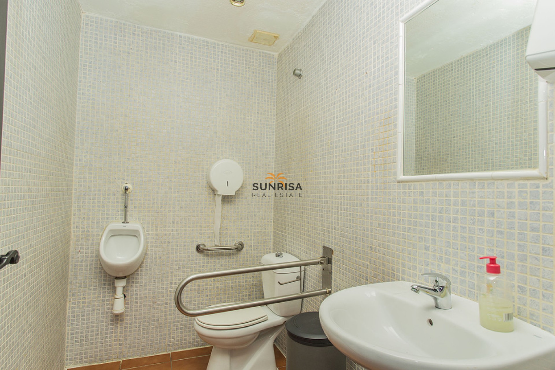 Revente - Locaux commerciaux - Torrevieja
