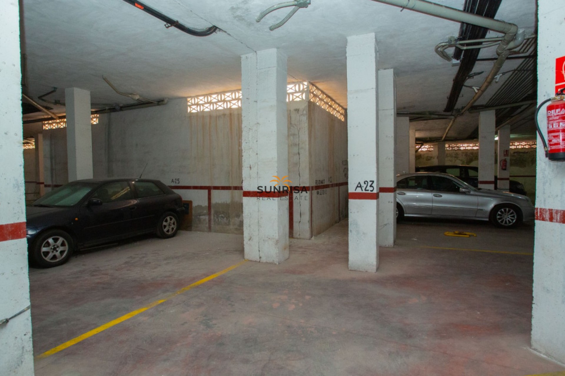 Reventa - Garaje / aparcamiento - Torrevieja