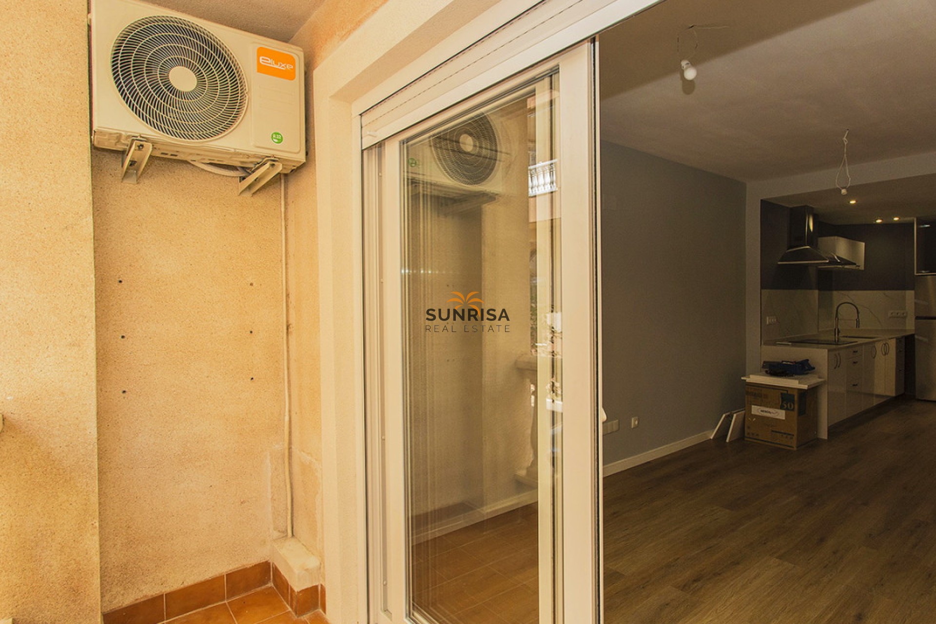 Resale - Apartment - La Mata