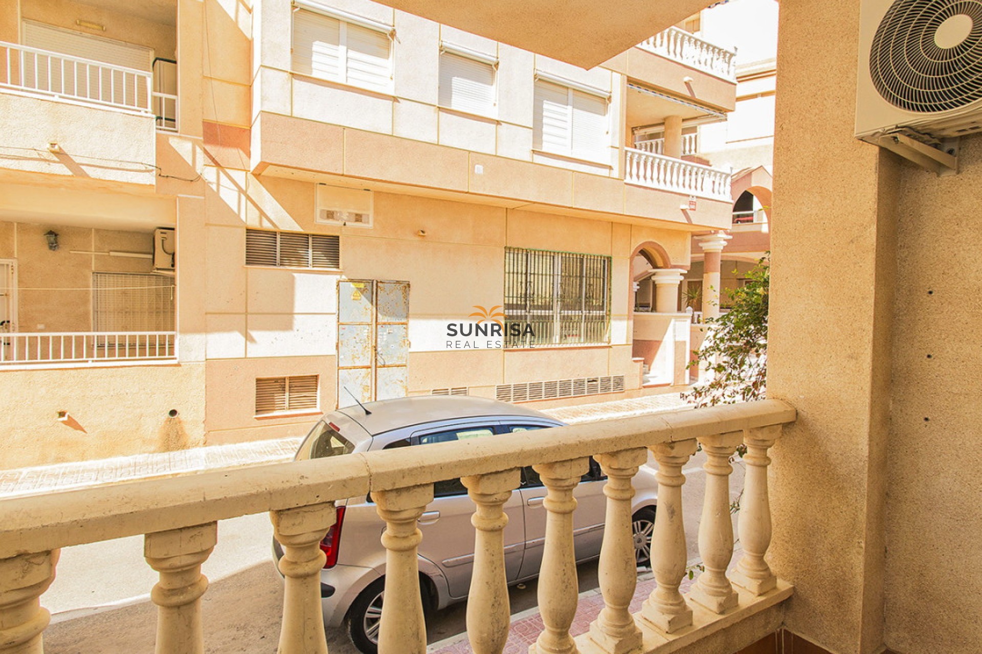 Resale - Apartment - La Mata
