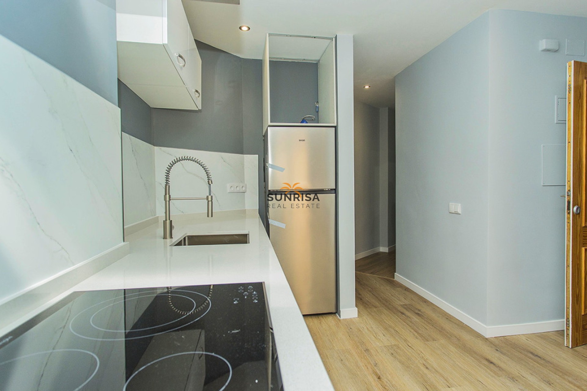 Resale - Apartment - La Mata