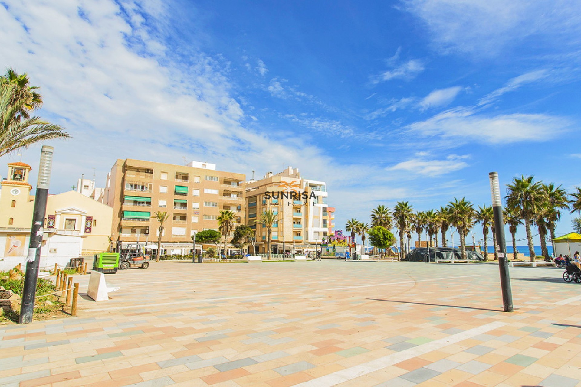 Resale - Apartment - La Mata