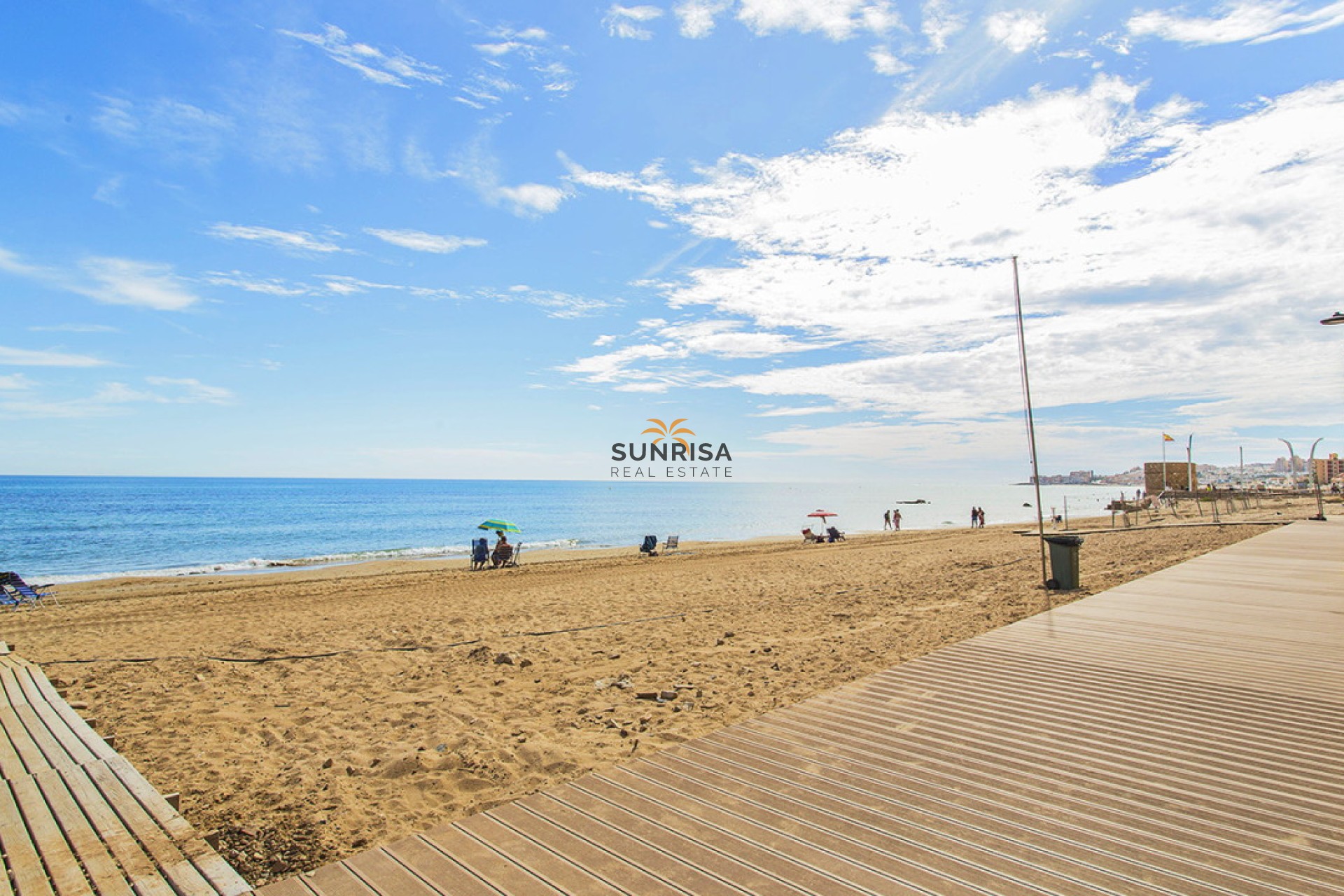 Resale - Apartment - La Mata
