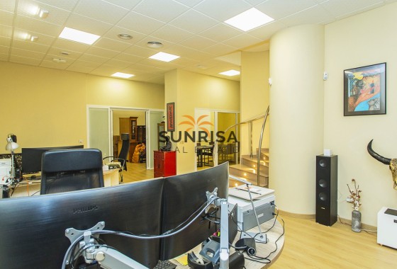 Local comercial · Reventa - Torrevieja · Habaneras · Alicante · España