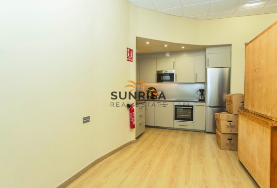 Local comercial · Reventa - Torrevieja · Habaneras · Alicante · España