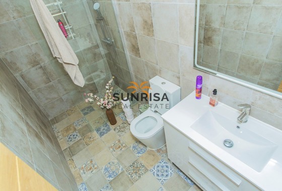 Local comercial · Reventa - Torrevieja · Habaneras · Alicante · España