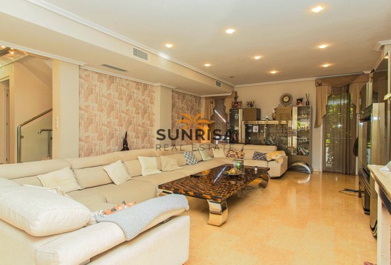 Villa · Revente - Torrevieja · Torrelamata - La Mata · Alicante · Espagne