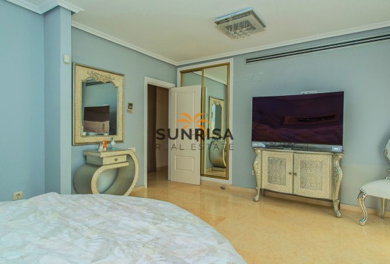 Villa · Revente - Torrevieja · Torrelamata - La Mata · Alicante · Espagne
