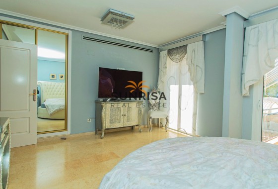 Villa · Revente - Torrevieja · Torrelamata - La Mata · Alicante · Espagne