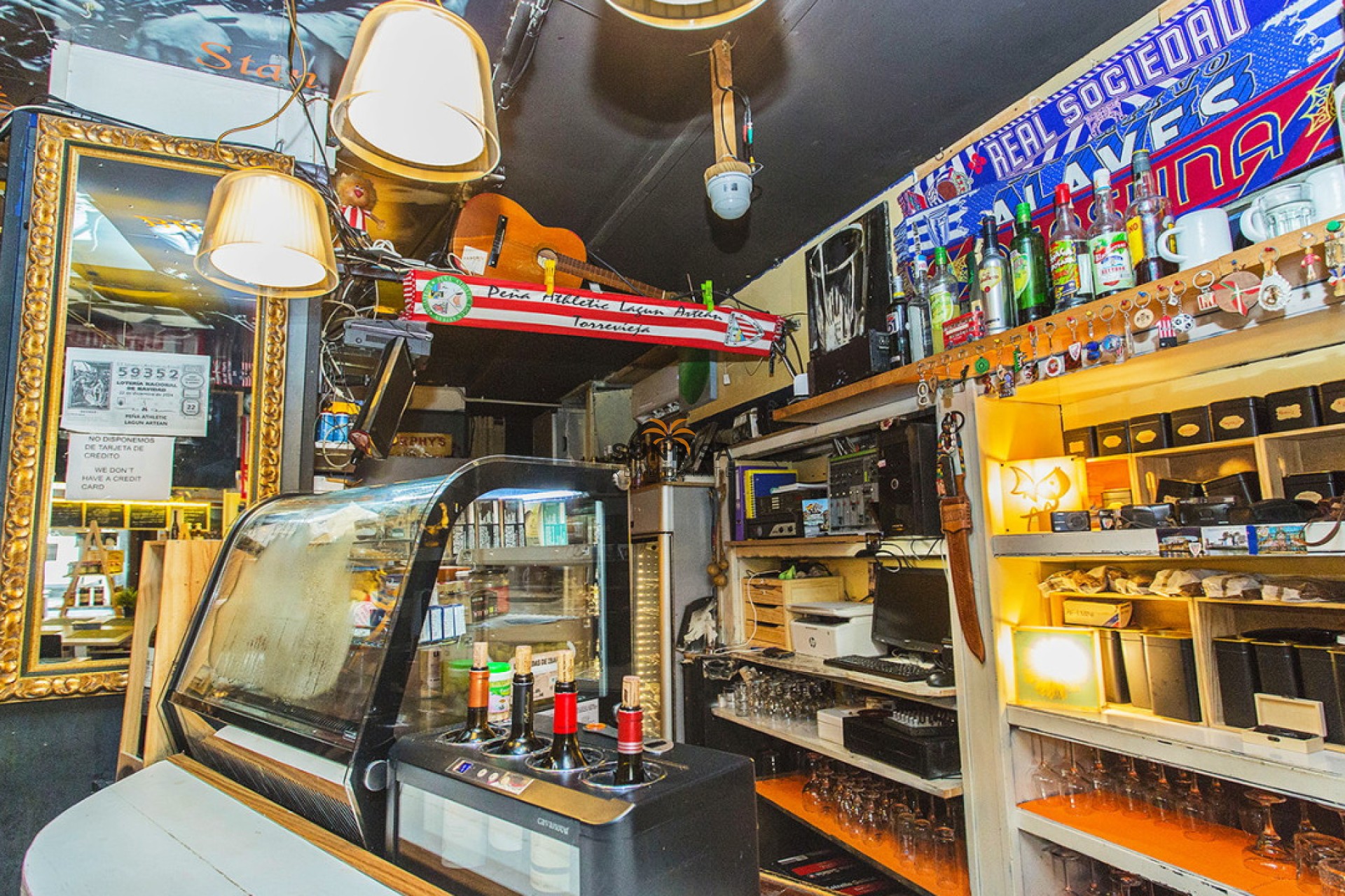 Reventa - Local comercial - Torrevieja