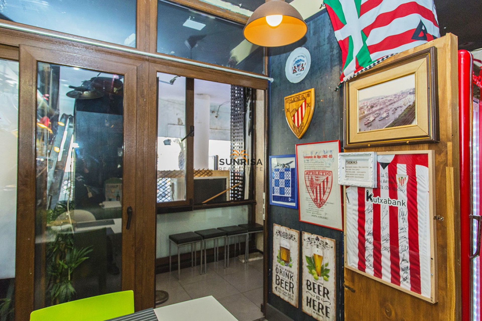 Reventa - Local comercial - Torrevieja
